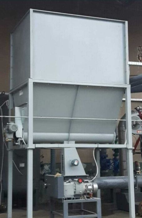 Container, depozit, buncher cu descarcare automata cu snec