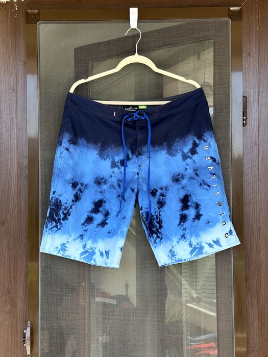 Мъжки шорти / бански QuikSilver - размер 34(L), Отлично състояние