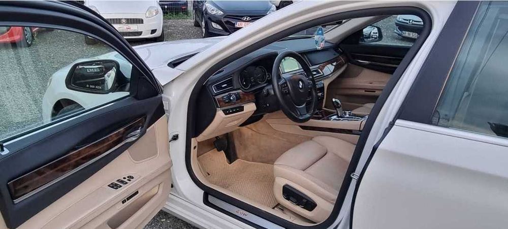 BMW 730xd 3.0 Diesel 255 Cp 2013 Euro 5 Automata Rate sau Cash