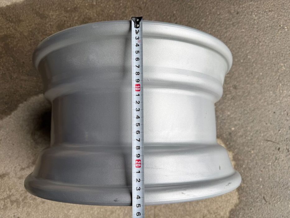 Janta R16.5 | 8.25x16.5 | bobcat | 10-16.5 12-16.5