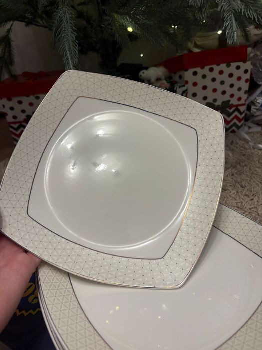 Тарелки сервировочные