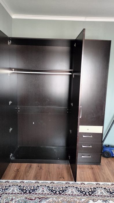 Б/у.Шифанер сатылады