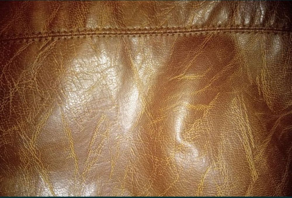 Куртка "косуха" на 40-42 размер