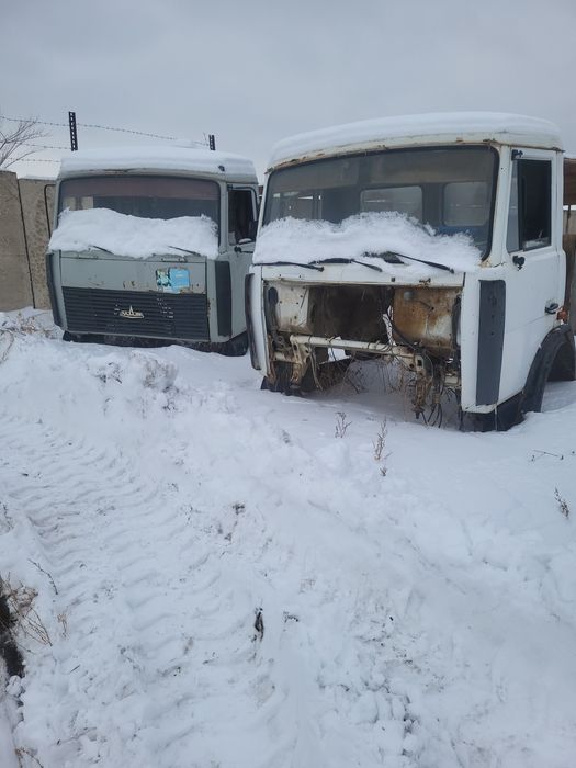 Продам кабины на маз