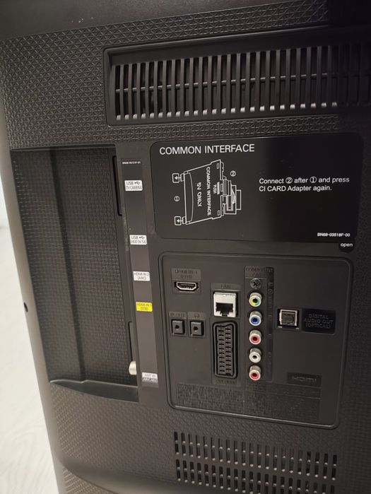 смарт телевизор samsung UE40H5500AK