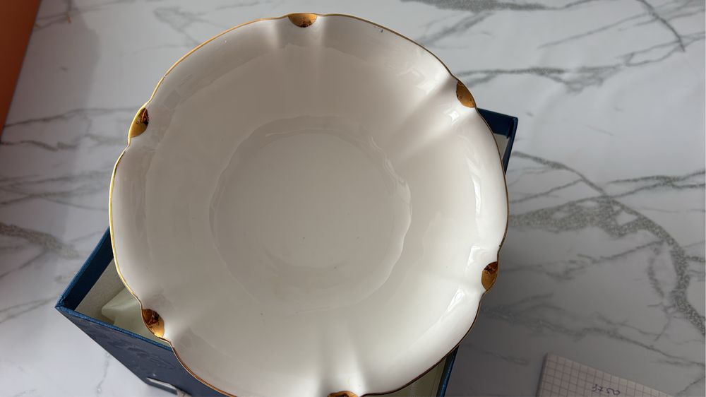 Продам конфетницу 4 шт