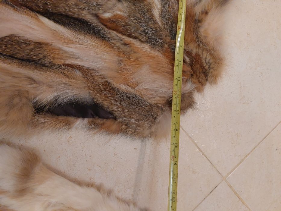 Палто заек и елек лисица