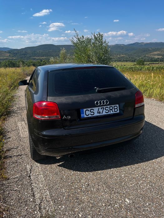 Audi A3 8P 1.6 FSI, 2004 in 3 uși