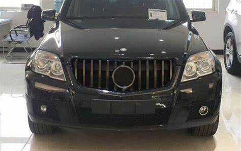Решетка Мерцедес ГЛК  Черна гланц Нова Mercedes GLK 2008-2012