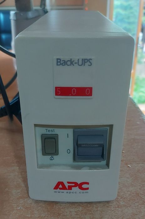 UPS безперебойник бу.