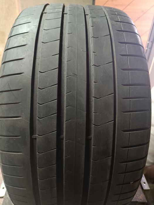 2бр. летни гуми Pirelli 315/35/20 дот 2020г