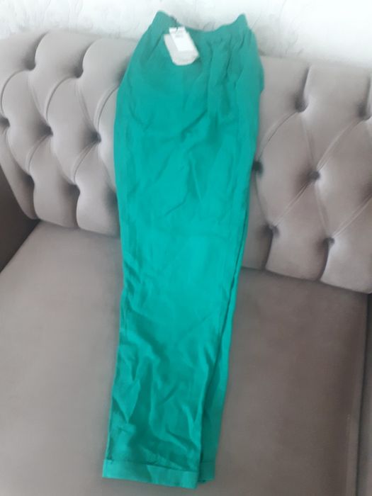 Продам женс.брюки новый