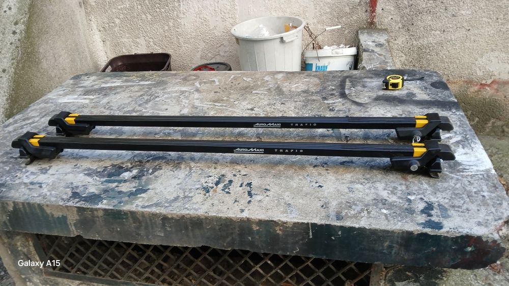 Оригинален багажник комбита отVAG групата КАТО НОВИ 59€.