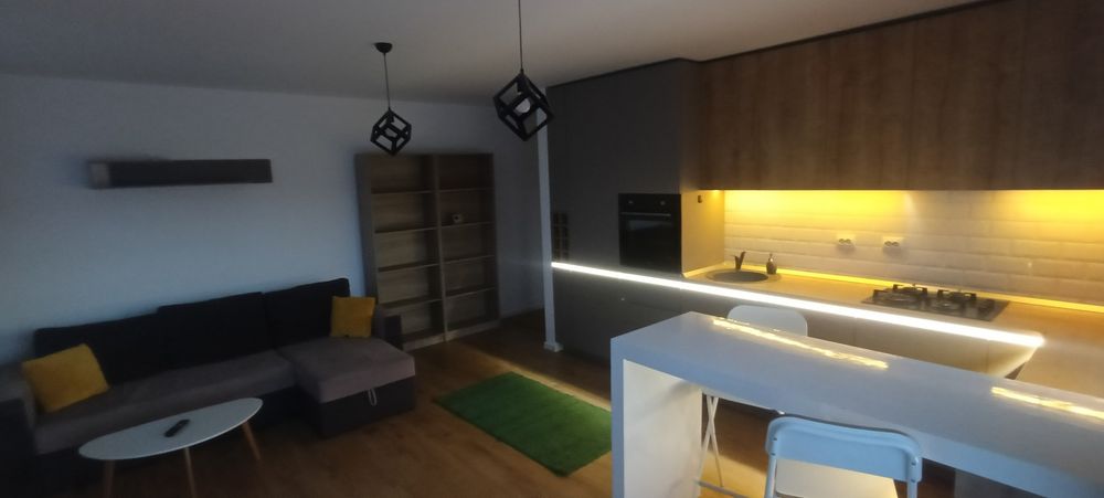 Închiriez apartament 3 camere, 70 mp + Terasă 20 mp,Zona BMW, Florești — fotografia 2