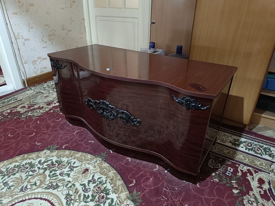 Мебельный сундук