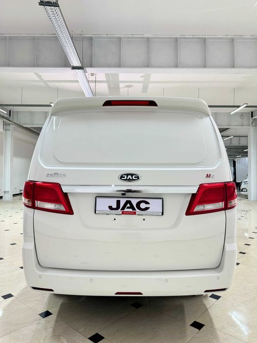 Jac M4 REFINE 2wd