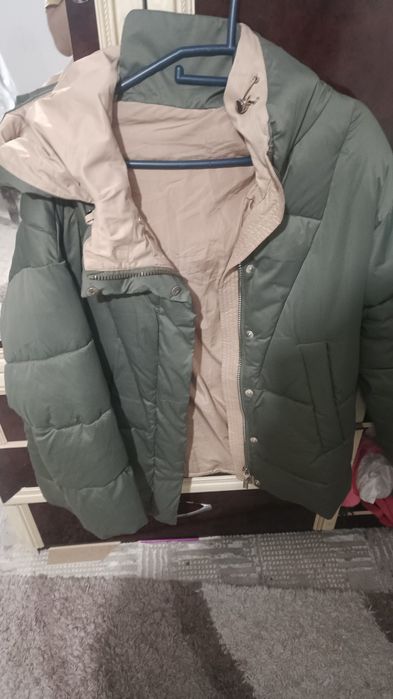 Куртка в хорошем состоянии