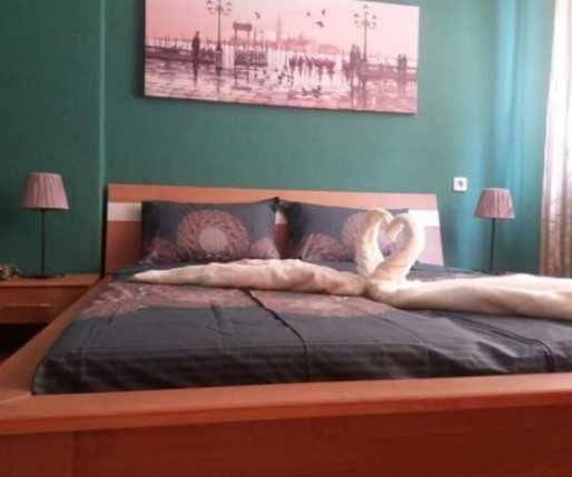 Дава се под наем Двустаен апартамент в Бургас, Възраждане - 70 кв.м за 280.5 € - Снимка #6