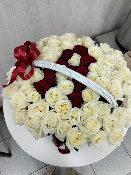 Цветы, розы 71шт