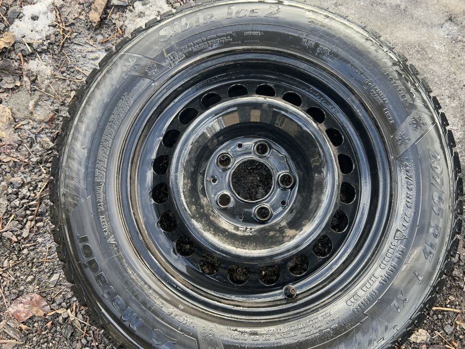 Продам железные диски комплект