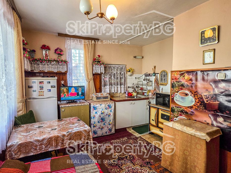 Продава се Етаж от къща в Самоков - 75 кв.м за 666 €/кв.м - Снимка #4
