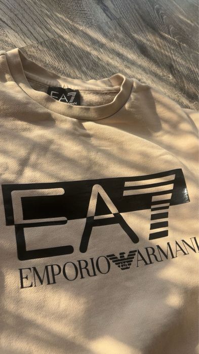 Блуза на ЕА7 оригинална