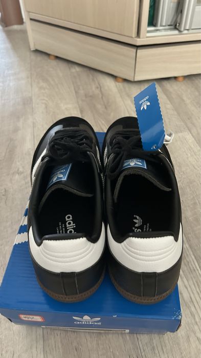 Продам adidas samba og