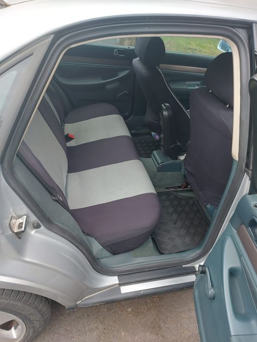 Audi A4 1.6 benzină 2000 – pornește – stare bună – preț negociabil