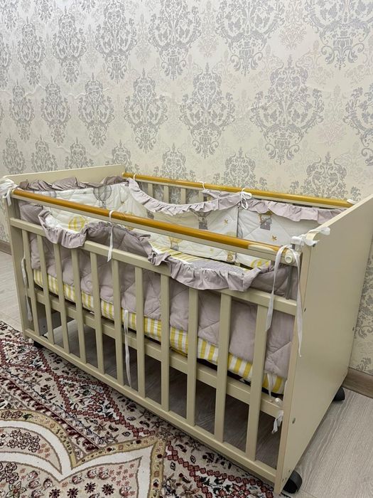 Кроватъ детская!!