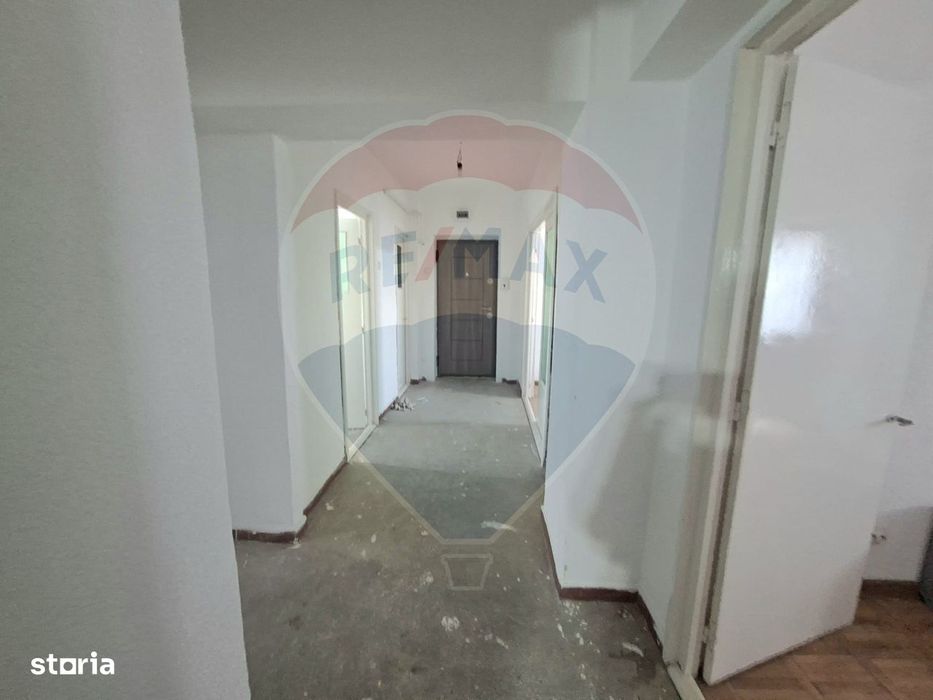 Apartament 3 camere decomandat – 90 mp – Buhuși