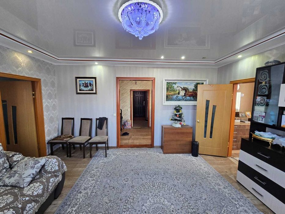 В продаже дом 5 комнат, Бесколь