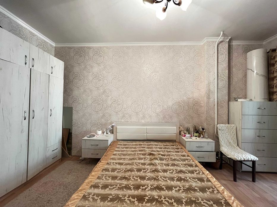 Продам 2 комнатную квартиру