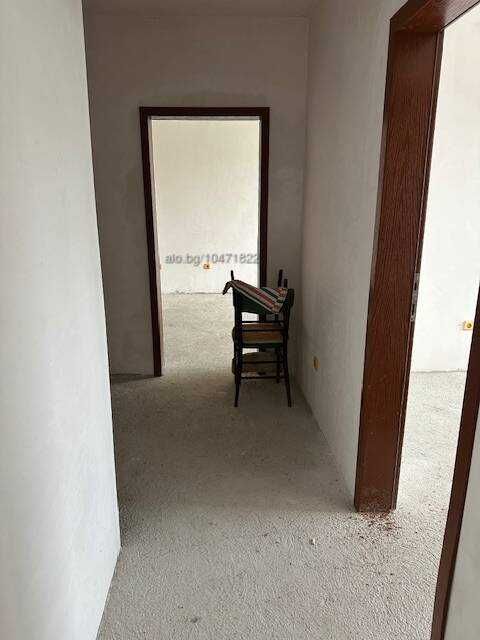 Продава се Тристаен апартамент в Стара Загора, Център - 93 кв.м за 1452 €/кв.м - Снимка #5