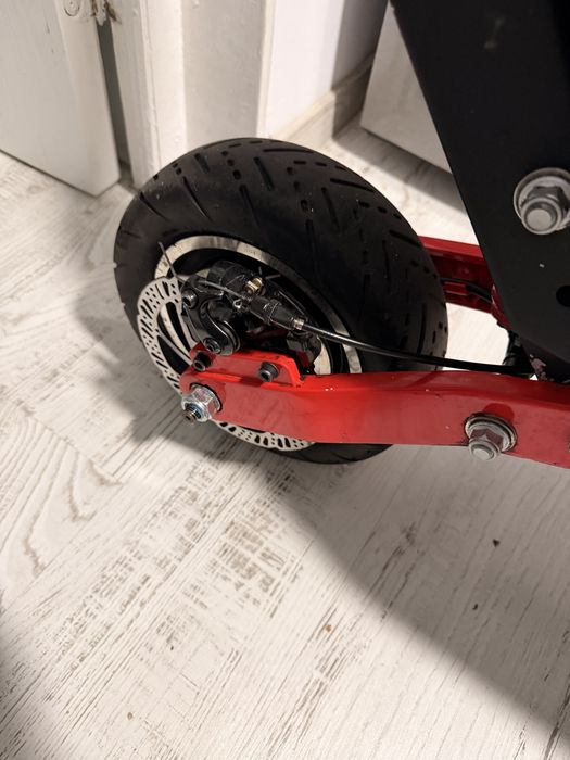 Trotienta electrica Mobix  10x 2400w