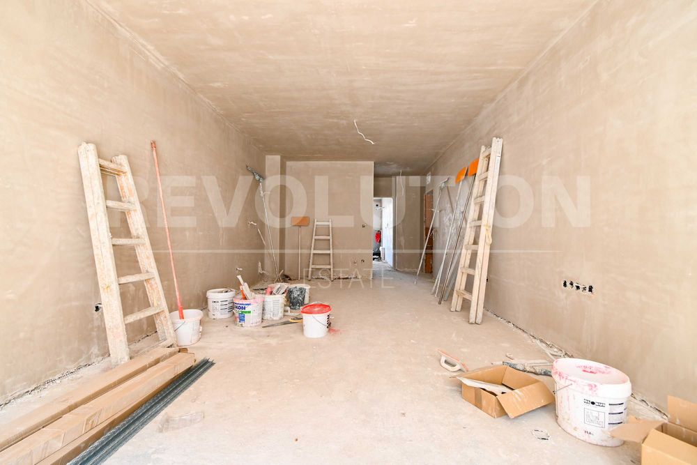 Продава се Двустаен апартамент в София, Малинова долина - 84 кв.м за 1607 €/кв.м - Снимка #2