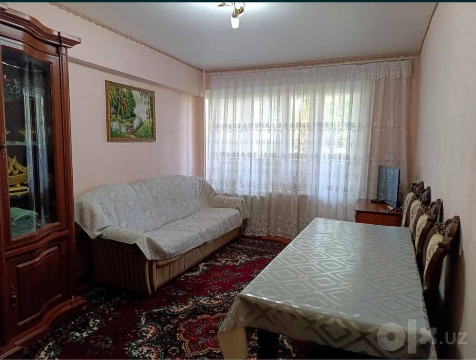 Ц5 метро 3/3/4 кирпич 70м2 балкон 2/6