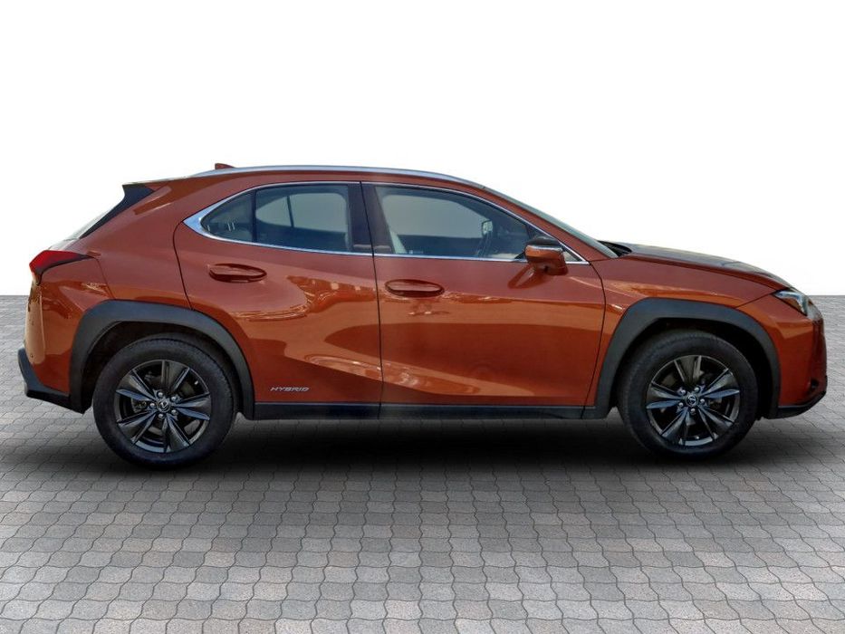 Lexus UX Garantie 12 luni- Optiuni de finantare avantajoase