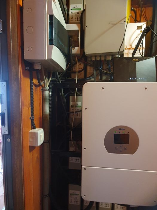 Baterii  sistem fotovoltaic AGM