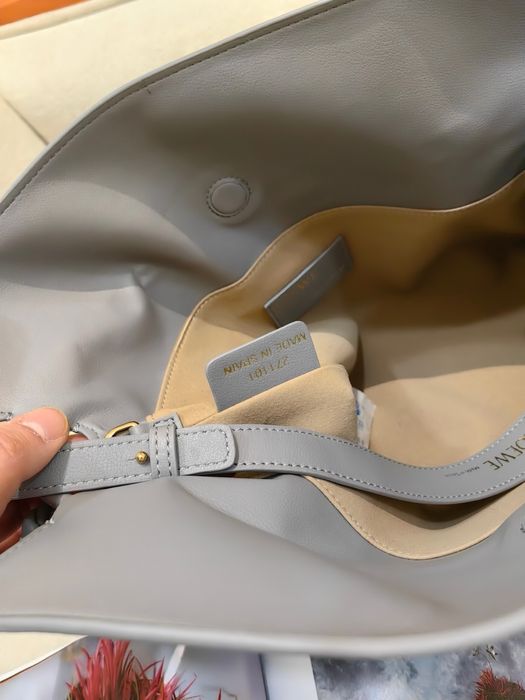 Новая сумка Loewe
