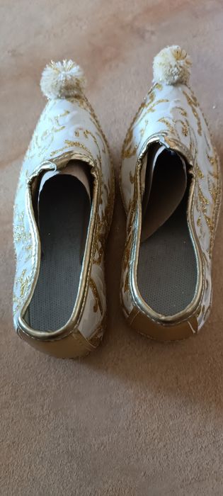 Детски обувки за сюнет