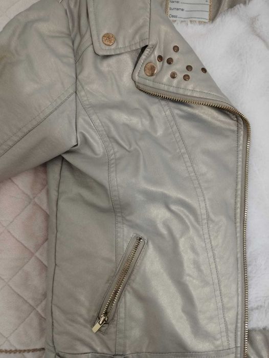 Куртка кожаная для девочки 9-10 лет