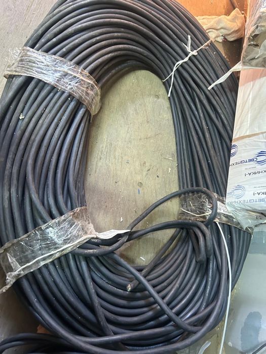 Продам кабель 1*1200