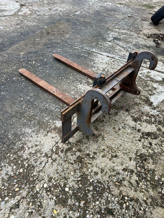 De vanzare incarcator telescopic New Holland LM435A