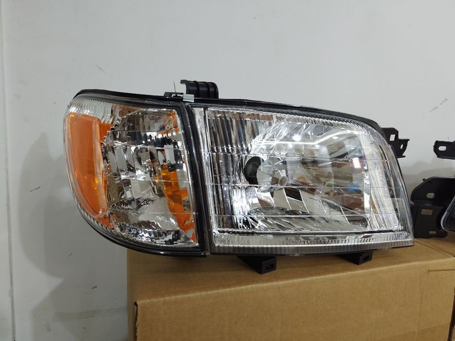Субару форестер Subaru Forester фары