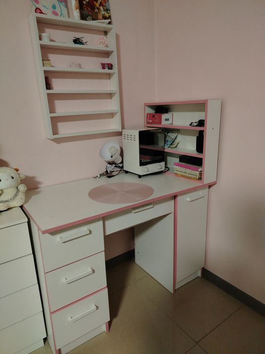 Продам стол со стульями