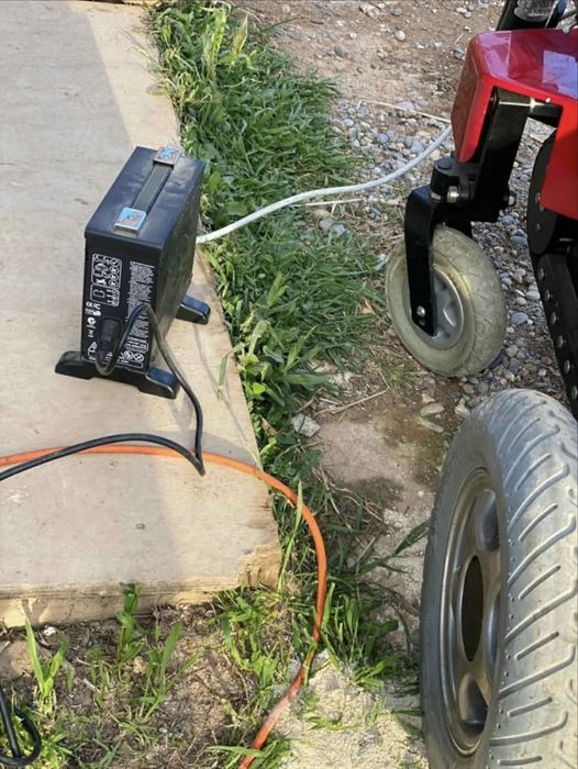 Vand Caruț electric