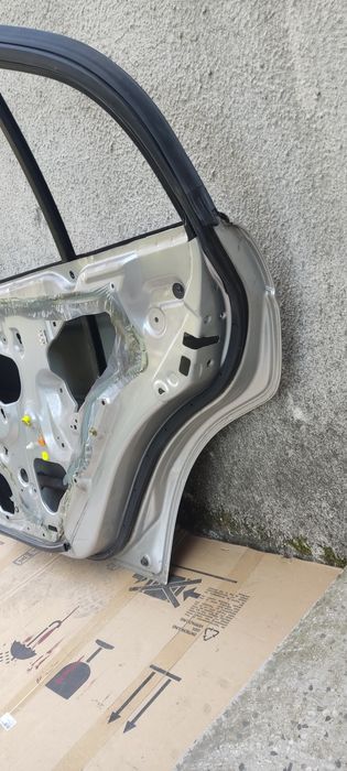 Хонда акорд 6 врата задна дясна