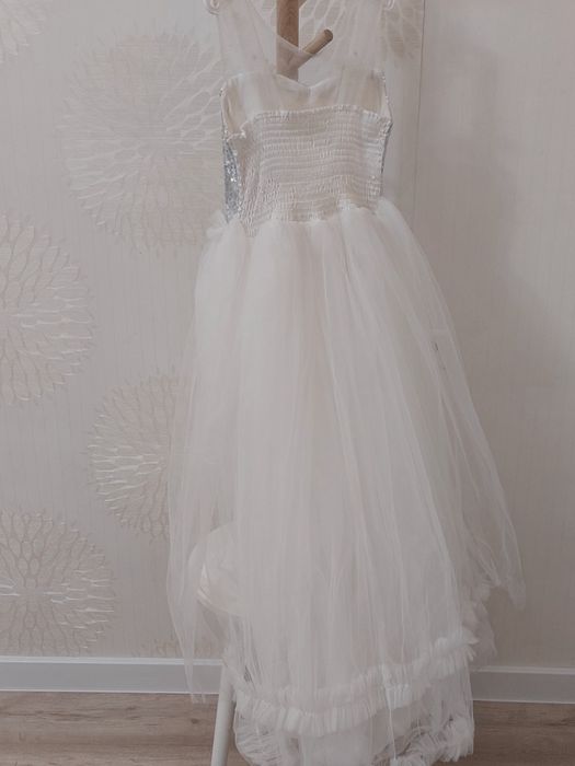 Платье нарядное для девочек