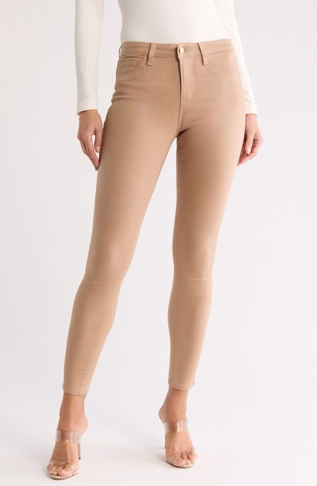 Бежевые джинсы 80.000