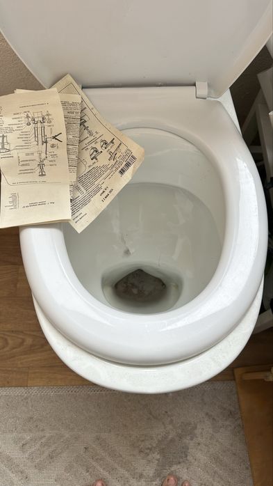 Унитаз полностью рабочий